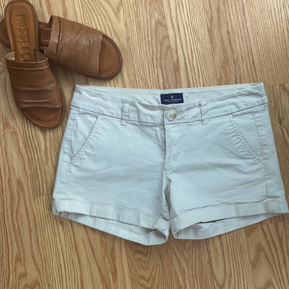 AEO khaki MIdi shorts